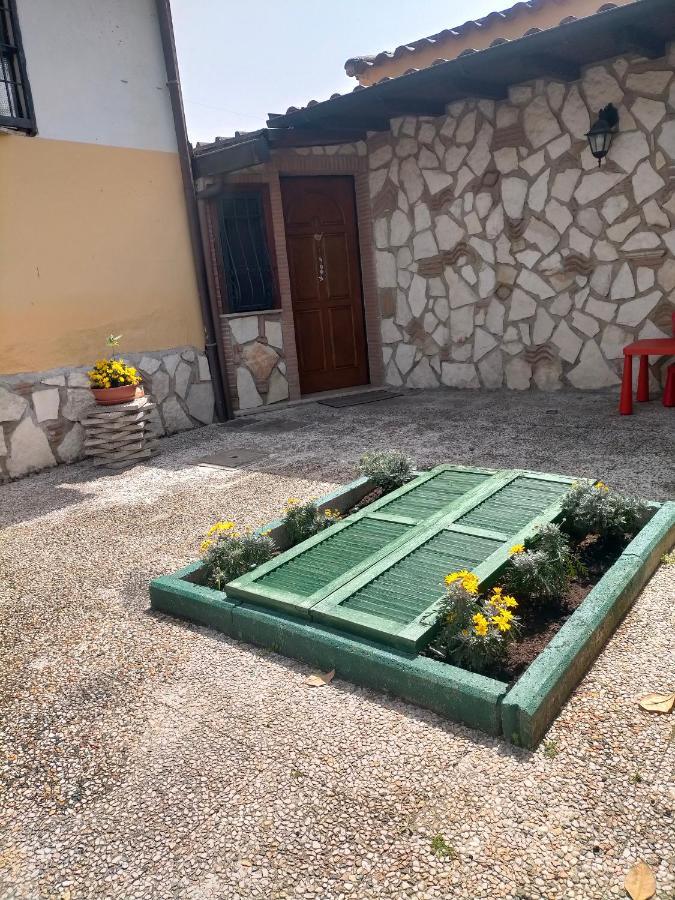 Civico Ventitre Apartman Mentana Kültér fotó